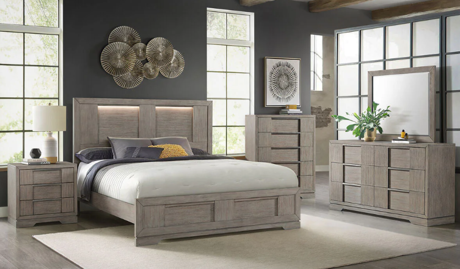 Kelis King Bed and 2 Nightstand