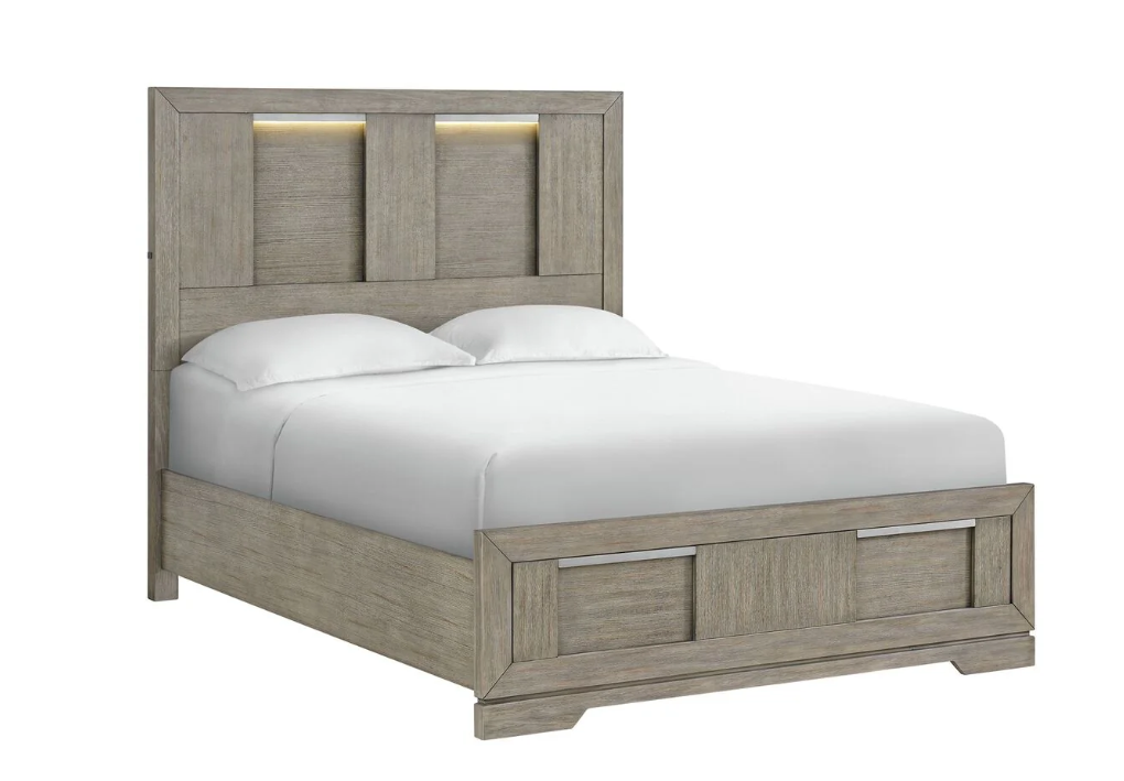 Kelis King Bed and 2 Nightstand